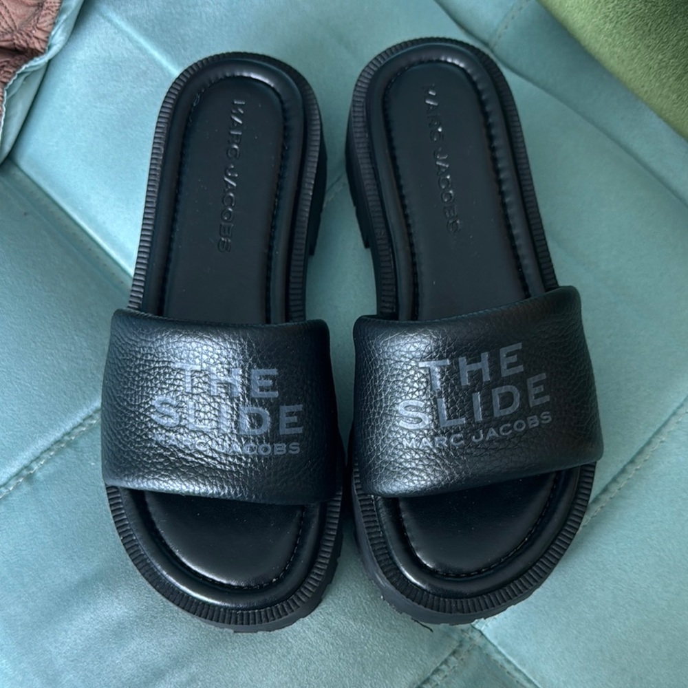 Marc Jacobs Black Leather Slides